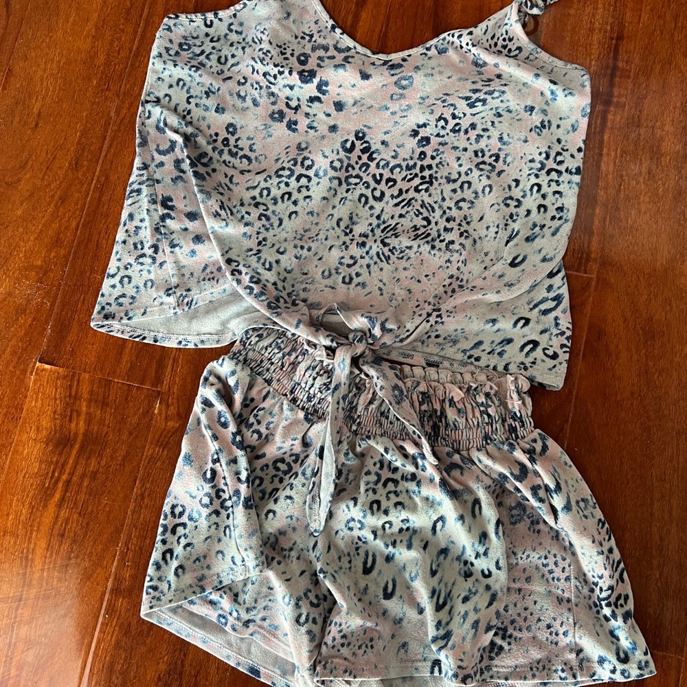 Womens large pajamas